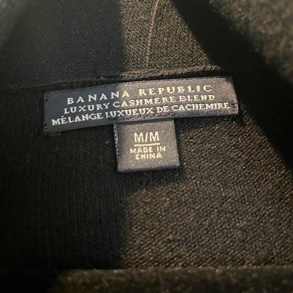 Banana Republic Black Cashmere Cardigan - Picture 2 of 3